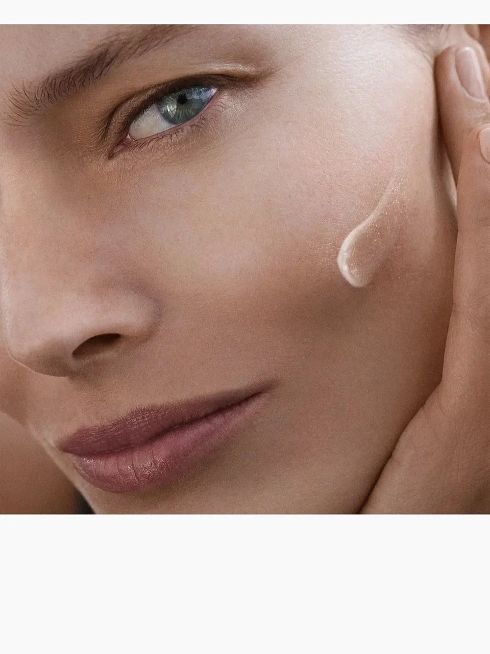 La Mer Genaissance De La Mer™ The New Serum Essence 30ml 2026) without box)